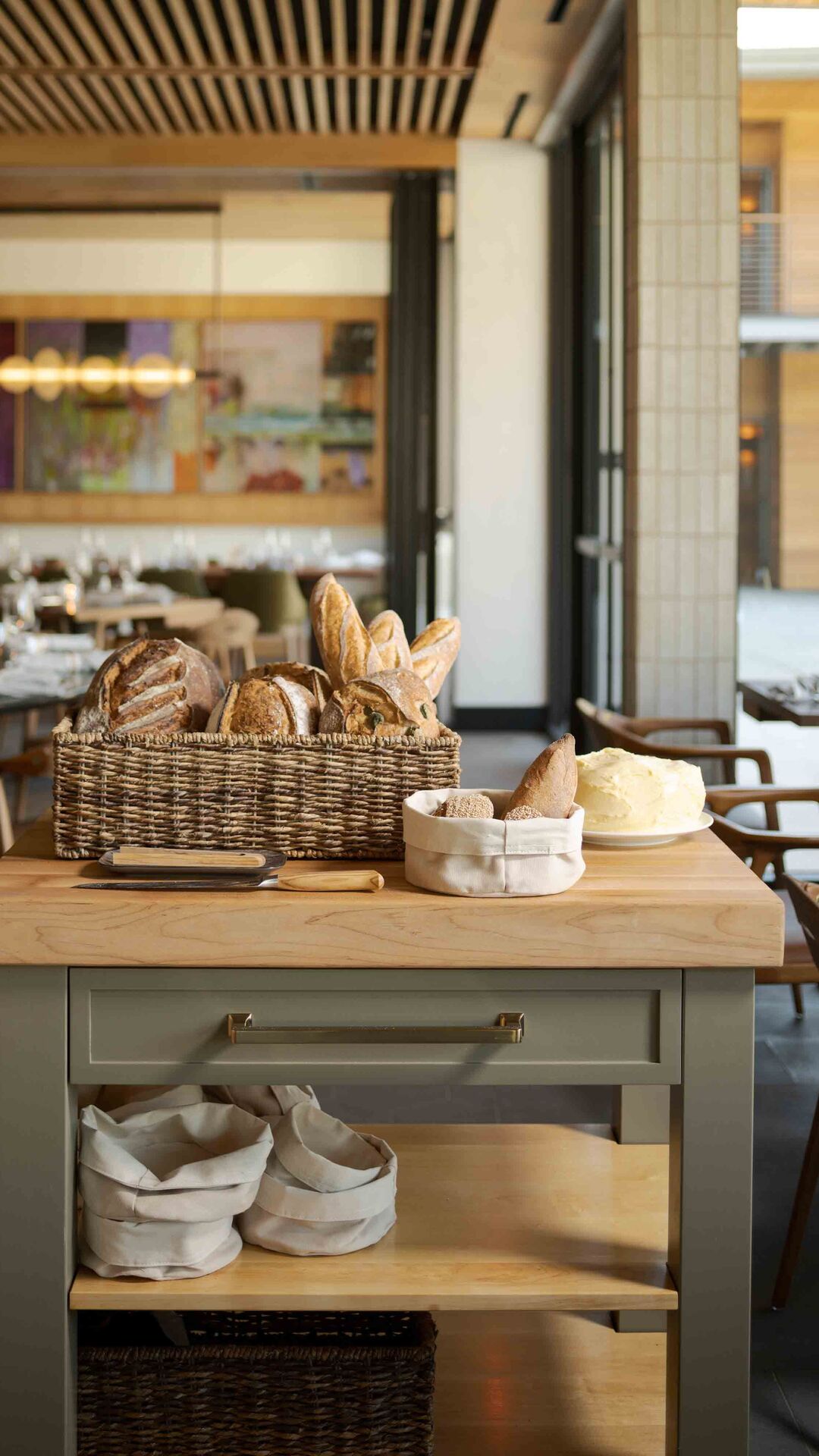 Folia Bar & Kitchen