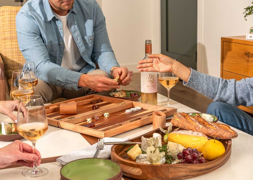 Black Friday <> Cyber Monday